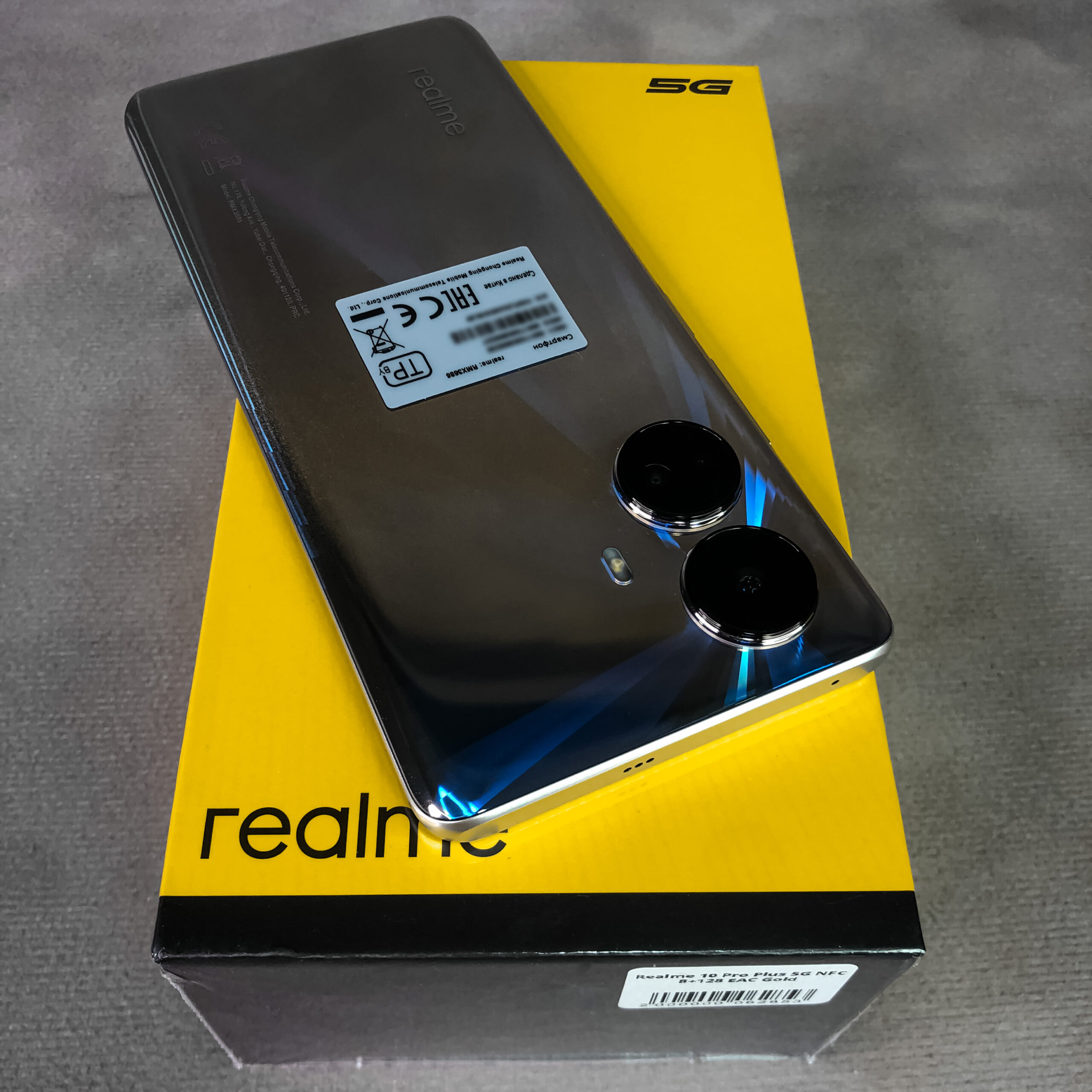 Realme 10 Pro Plus 5G NFC 8+128 EAC Золотой - welovedv.ru