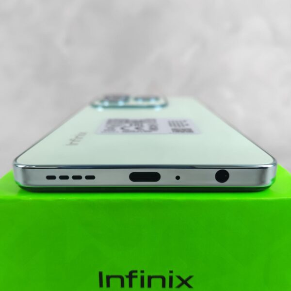 Infinix Hot 40 Зеленый