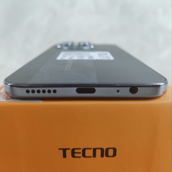 TECNO Spark 30 Pro Черный