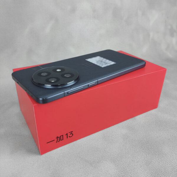 OnePlus 13 Черный