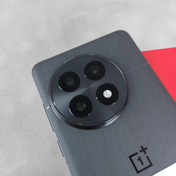 OnePlus 13 Черный